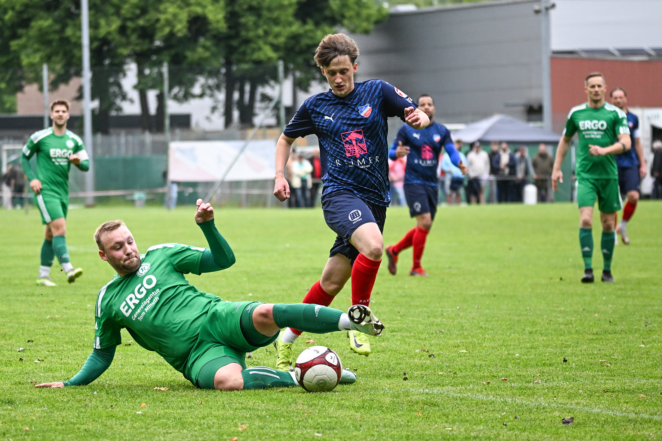 Read more about the article Kreisliga-Aufstiegsrunde: Raisdorfer TSV jubelt im Duell auf Augenhöhe – Russee hadert mit Chancenverwertung