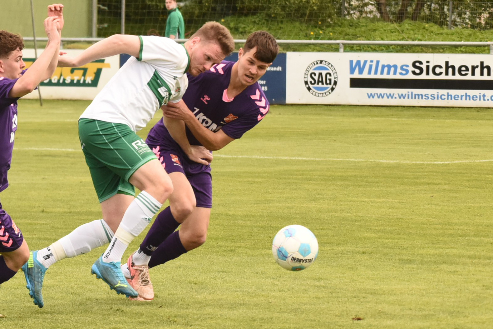 Read more about the article PSV Neumünster mit souveränem 3:1-Erfolg bei Preußen Reinfeld