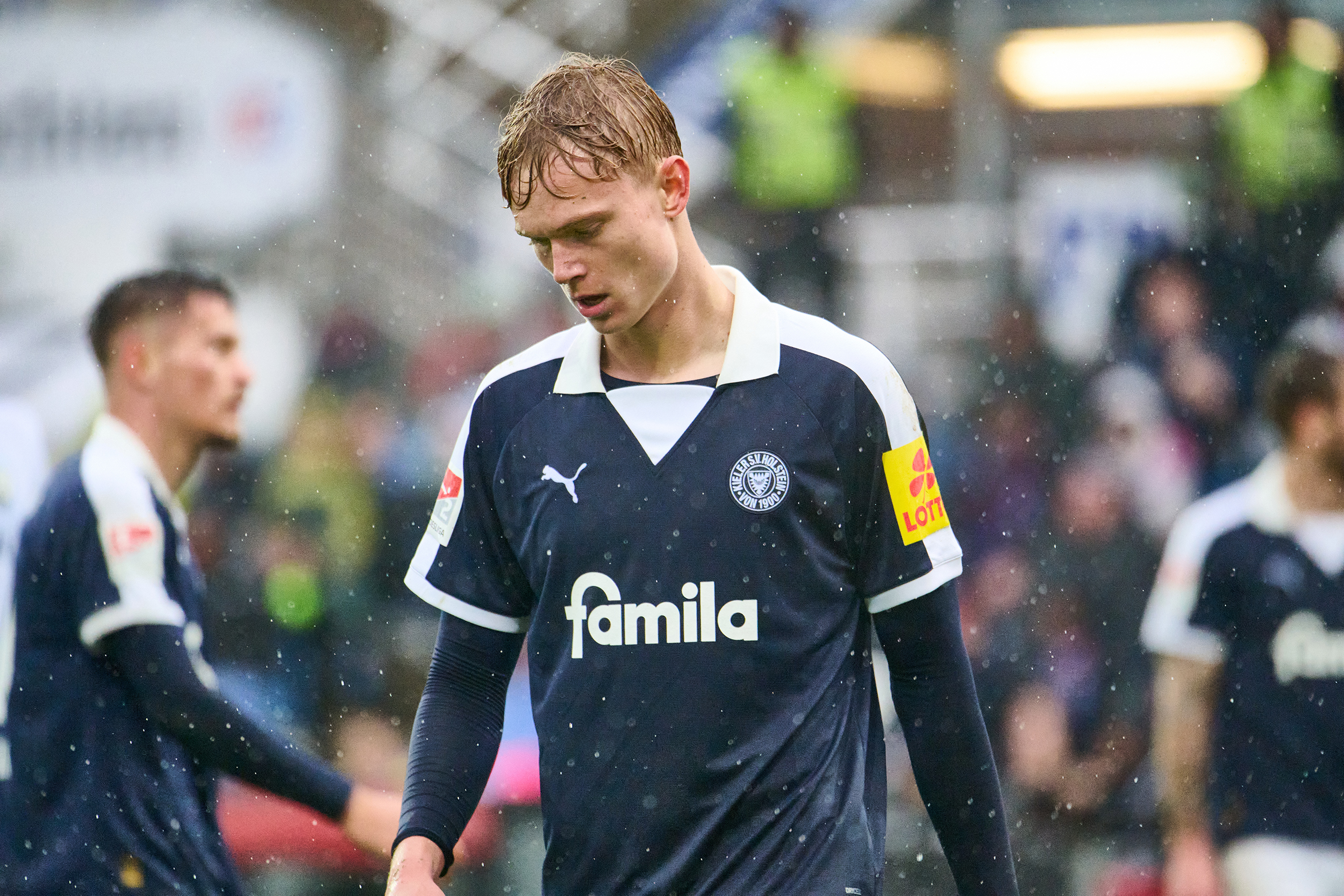 Die Enttäuschung bei Kiels Kasper Davidsen ist sichtbar