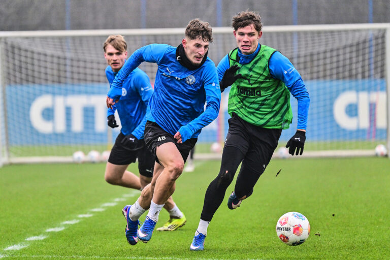 Mehr über den Artikel erfahren Hamza Muqaj neuer Projektpate von „Fußball trifft Kultur“