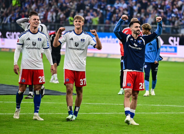 Mehr über den Artikel erfahren Erst Bundesliga, dann Konsole: HSV-Juwel Lemke kann sich bei EA Sports FC 27 nicht aufstellen