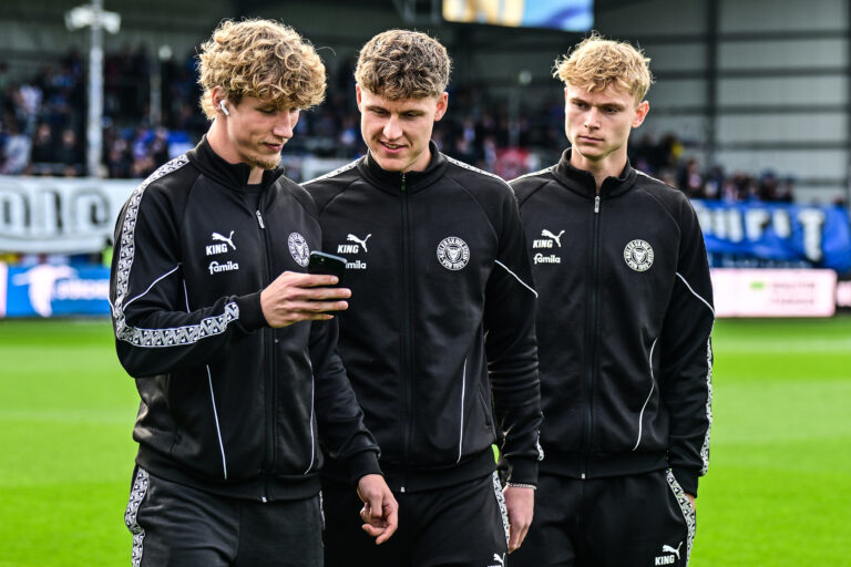 Mehr über den Artikel erfahren Holstein Kiel ist dabei: Neue U21-Talentliga startet mit 26 Proficlubs