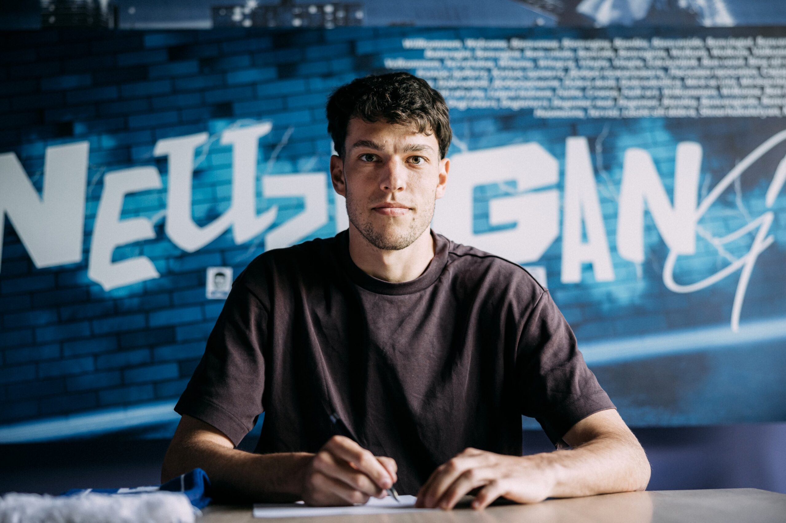 Mehr über den Artikel erfahren Phönix Lübeck landet nächsten Transfer-Coup: Jannis Farr kommt aus Greifswald