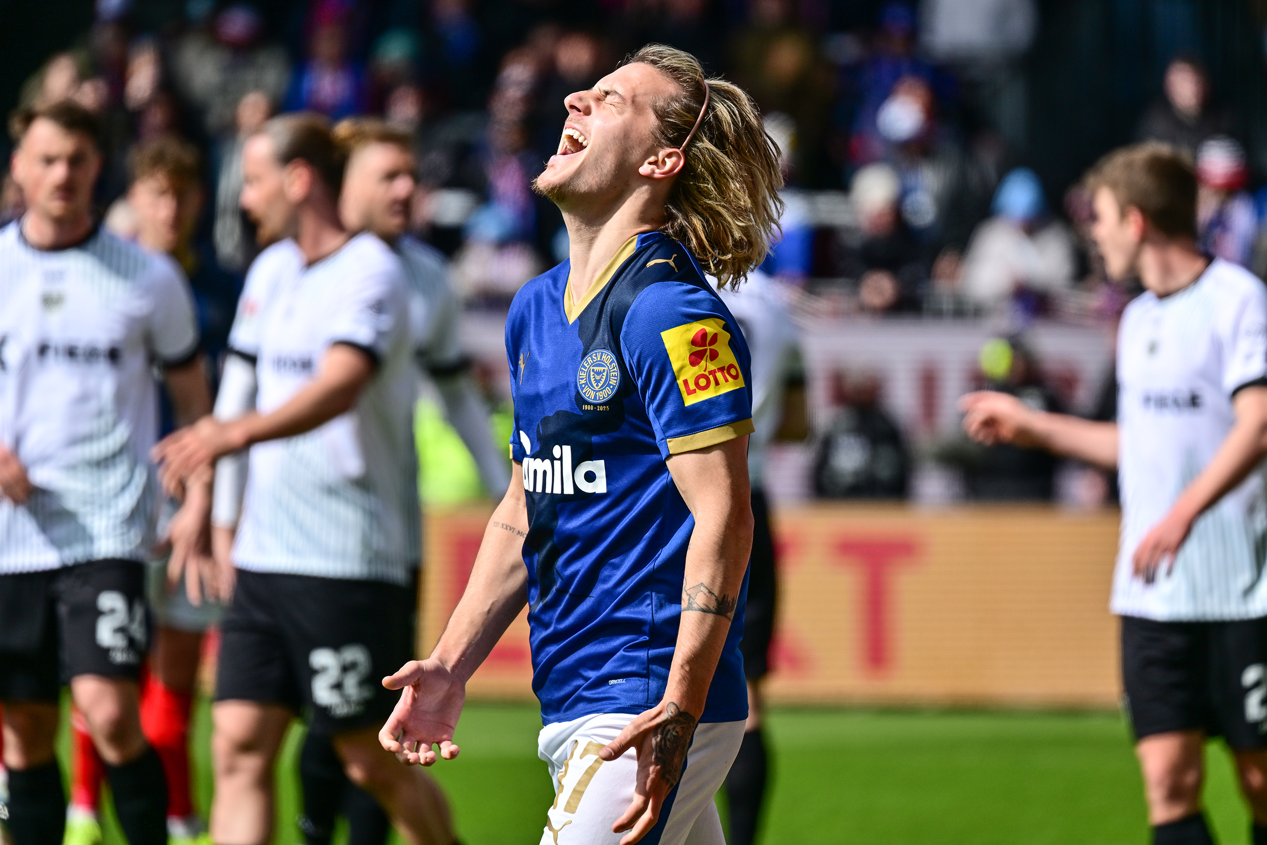 Mehr über den Artikel erfahren Abstiegskampf ohne Mut und Ideen: Holstein Kiel kommt gegen Münster nicht über ein 0:0 hinaus