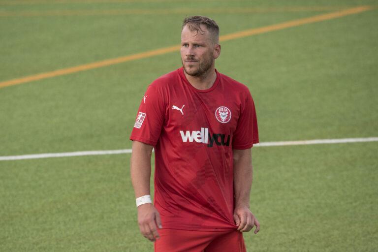 Mehr über den Artikel erfahren Inter Türkspor Kiel landet Transfer-Coup: Christopher Kramer soll die Tore für den Aufstieg schießen