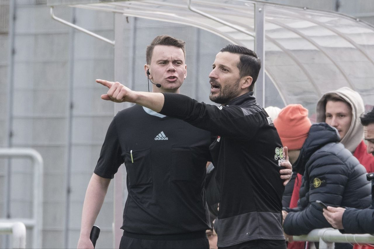 Du betrachtest gerade Darum übernimmt Imeri bei Inter: Türkspor Kiel trennt sich nach vielen Jahren von Bülent Seker