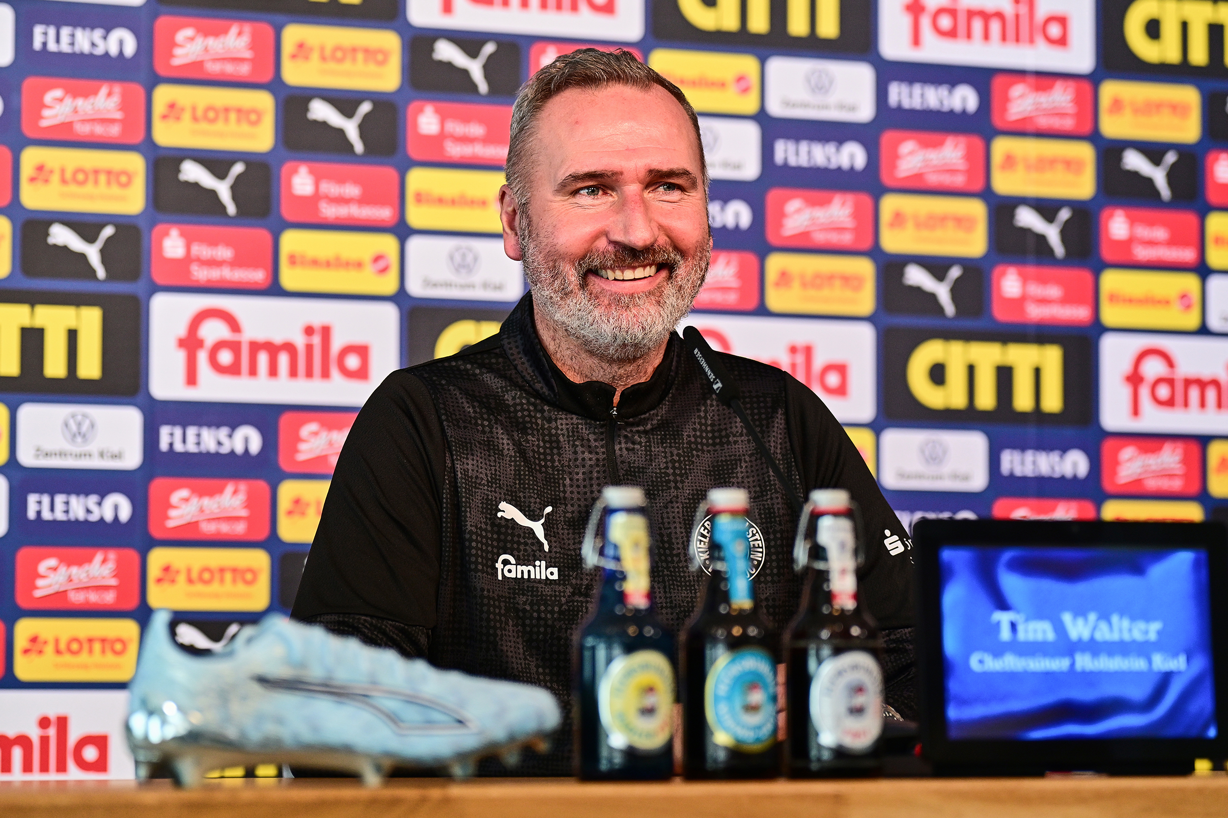 Du betrachtest gerade „Die Jungs haben Spaß am gewinnen gefunden“ – Holstein bleibt auf dem „Gaspedal“