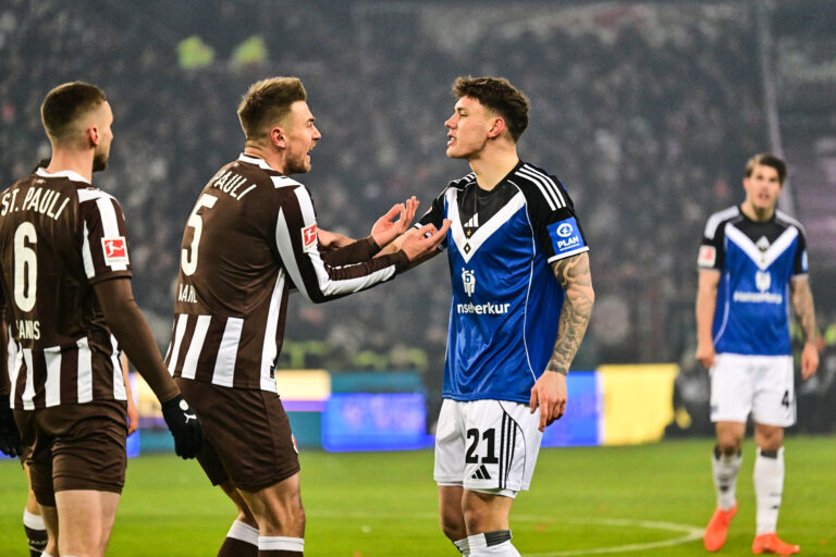 Mehr über den Artikel erfahren Reife gegen Vorsicht: Warum das Nordderby keinen Sieger fand