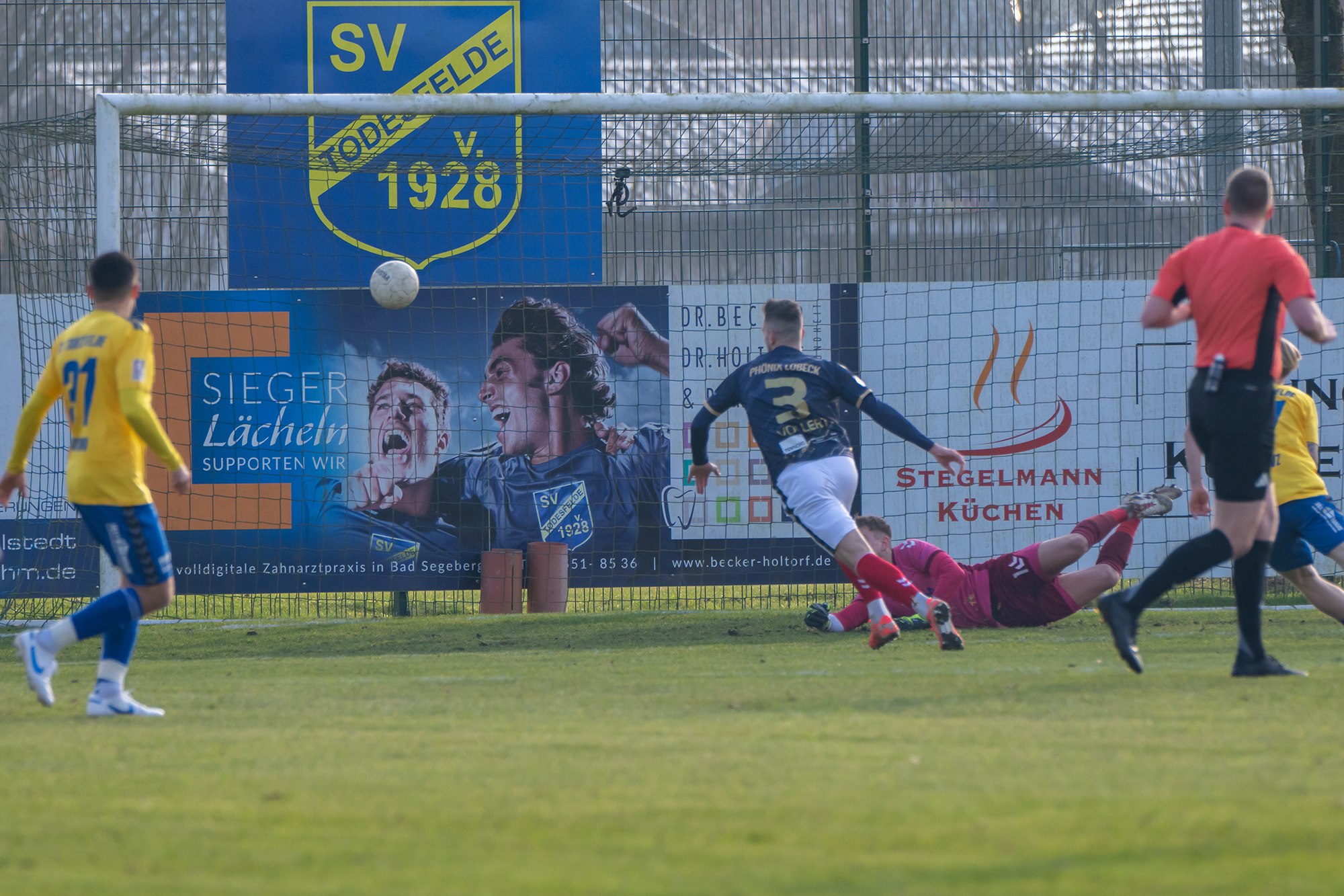 SV Todesfelde verliert in Unterzahl gegen Phönix Lübeck